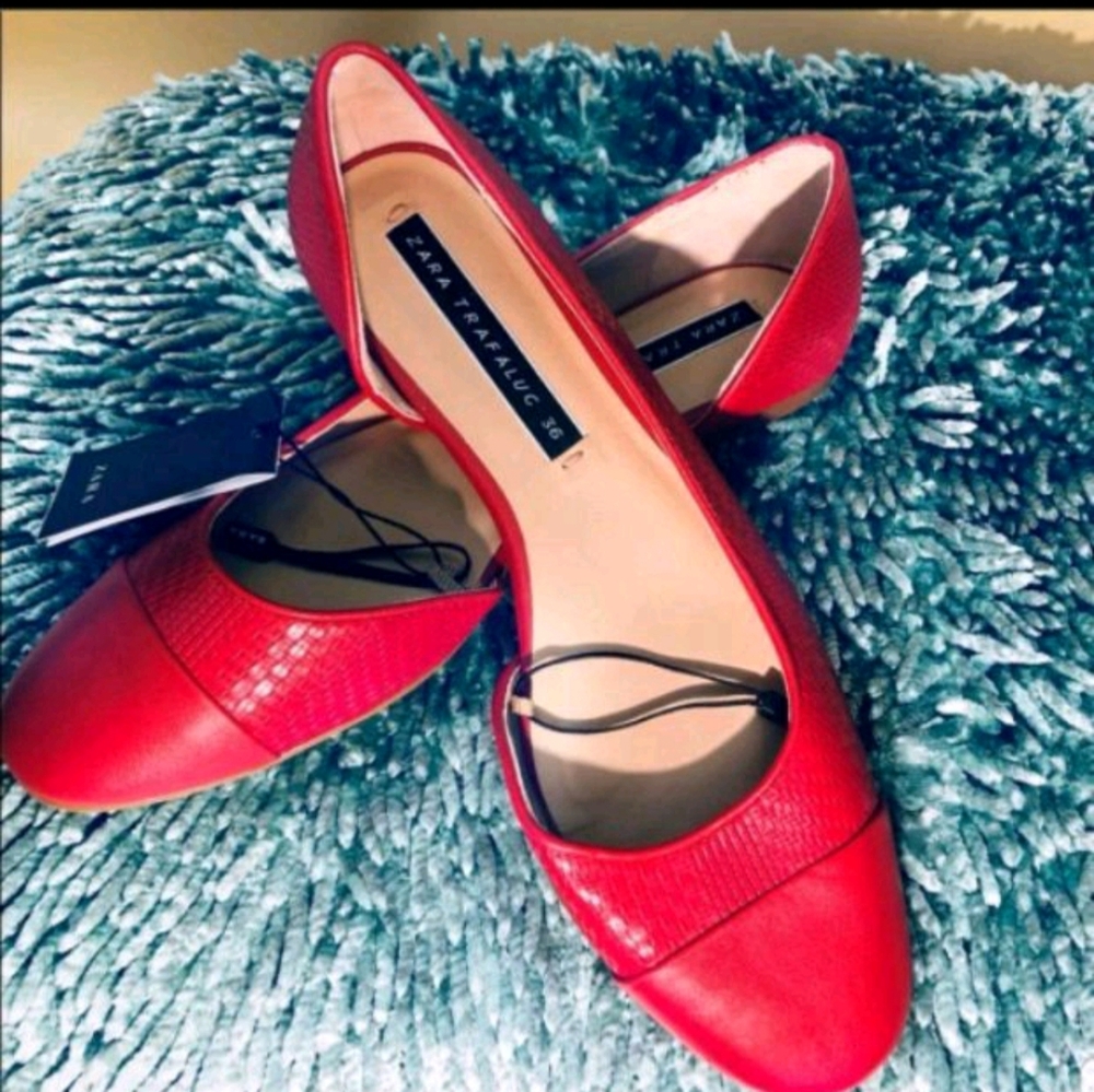 Zara trafaluc flats